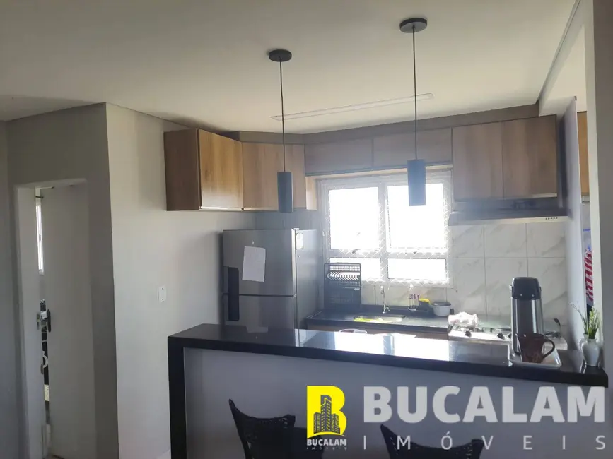 Foto 2 de Apartamento com 2 quartos à venda, 50m2 em Chácaras Caxingui, Embu Das Artes - SP