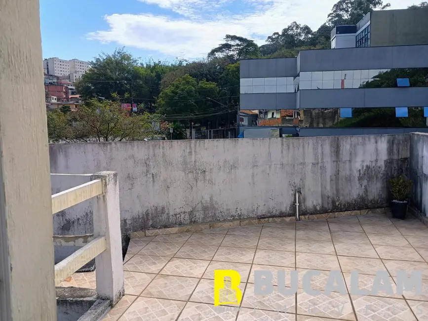 Casa com 2 quartos à venda, 150m2 em Parque Assunção, Taboao Da Serra - SP - imagem 2 Foto 2 de Casa com 2 quartos à venda, 150m2 em Parque Assunção, Taboao Da Serra - SP