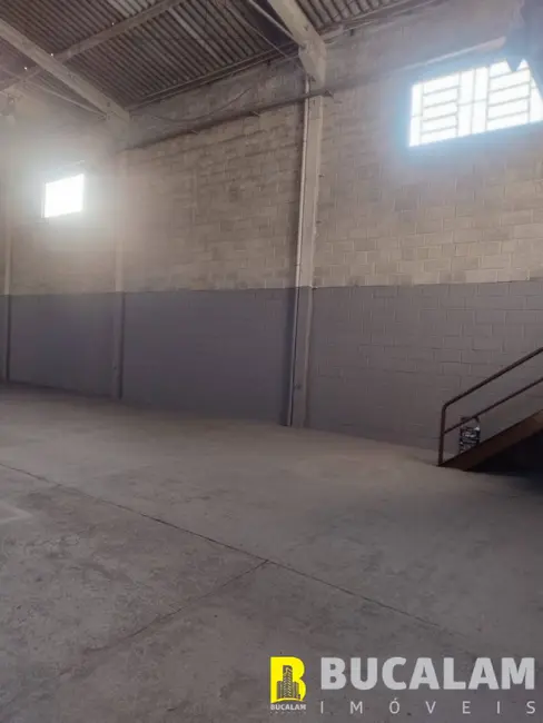 Armazém / Galpão à venda e para alugar, 320m2 em Jardim Itapecerica, Itapecerica Da Serra - SP - imagem 3 Foto 3 de Armazém / Galpão à venda e para alugar, 320m2 em Jardim Itapecerica, Itapecerica Da Serra - SP