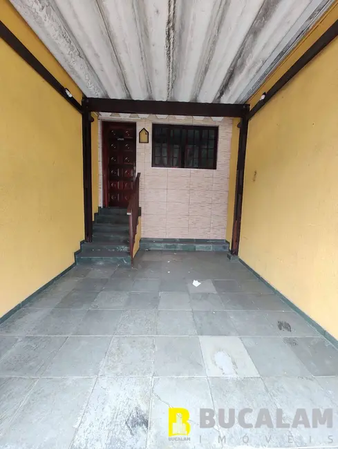 Sobrado com 2 quartos à venda, 102m2 em Núcleo Residencial Isabela, Taboao Da Serra - SP - imagem 3 Foto 3 de Sobrado com 2 quartos à venda, 102m2 em Núcleo Residencial Isabela, Taboao Da Serra - SP