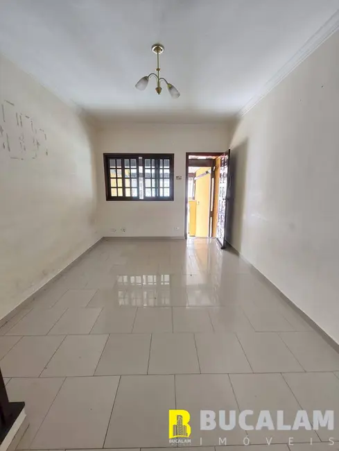 Sobrado com 2 quartos à venda, 102m2 em Núcleo Residencial Isabela, Taboao Da Serra - SP - imagem 5 Foto 5 de Sobrado com 2 quartos à venda, 102m2 em Núcleo Residencial Isabela, Taboao Da Serra - SP