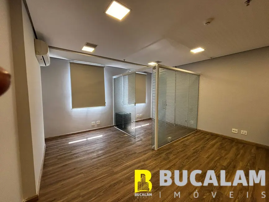 Foto 2 de Sala Comercial à venda e para alugar, 39m2 em Jardim Henriqueta, Taboao Da Serra - SP