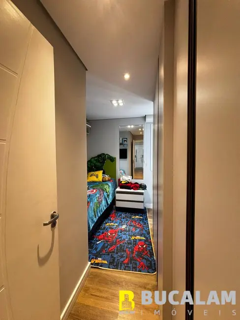 Cobertura com 3 quartos à venda, 220m2 em Jardim Maria Rosa, Taboao Da Serra - SP - imagem 7 Foto 7 de Cobertura com 3 quartos à venda, 220m2 em Jardim Maria Rosa, Taboao Da Serra - SP