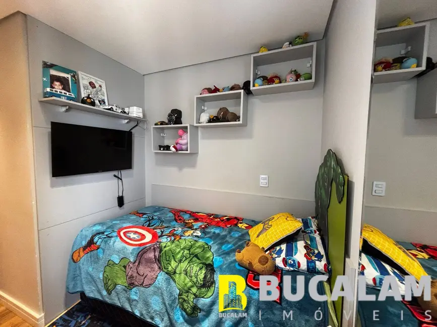 Cobertura com 3 quartos à venda, 220m2 em Jardim Maria Rosa, Taboao Da Serra - SP - imagem 8 Foto 8 de Cobertura com 3 quartos à venda, 220m2 em Jardim Maria Rosa, Taboao Da Serra - SP