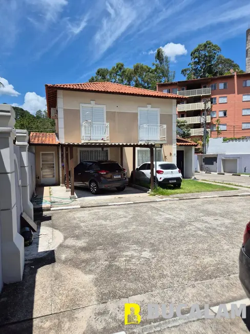 Foto 1 de Casa com 2 quartos à venda, 130m2 em Parque das Cigarreiras, Taboao Da Serra - SP