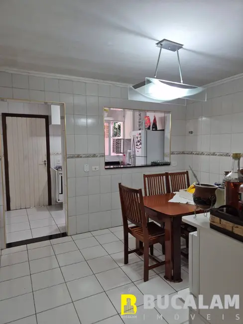 Foto 9 de Casa com 2 quartos à venda, 130m2 em Parque das Cigarreiras, Taboao Da Serra - SP
