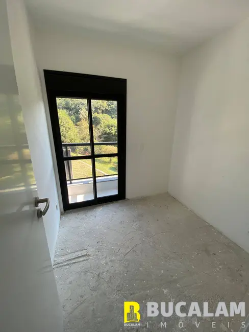 Casa de Condomínio com 2 quartos à venda, 74m2 em Chácara Vista Alegre, Itapecerica Da Serra - SP - imagem 6 Foto 6 de Casa de Condomínio com 2 quartos à venda, 74m2 em Chácara Vista Alegre, Itapecerica Da Serra - SP