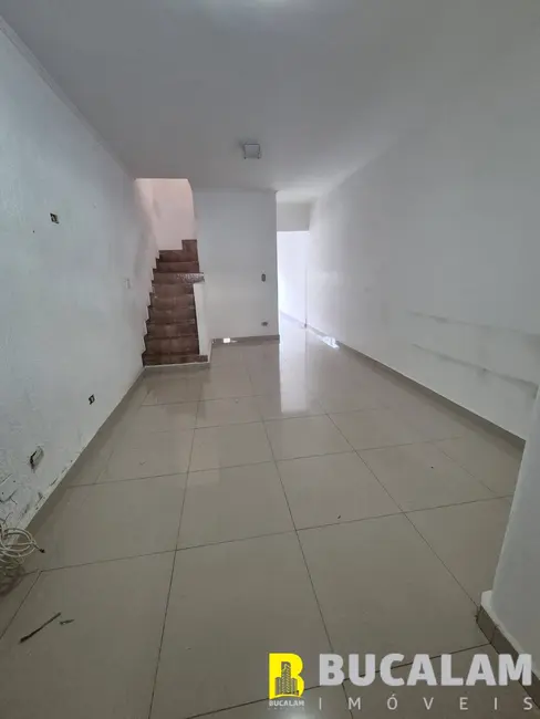 Casa com 2 quartos à venda, 90m2 em Jardim Maria Rosa, Taboao Da Serra - SP - imagem 2 Foto 2 de Casa com 2 quartos à venda, 90m2 em Jardim Maria Rosa, Taboao Da Serra - SP