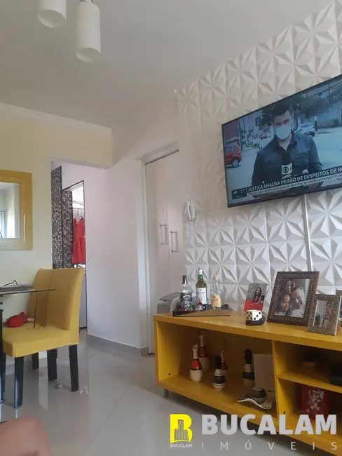 Foto 4 de Apartamento com 2 quartos à venda, 48m2 em Parque das Cigarreiras, Taboao Da Serra - SP