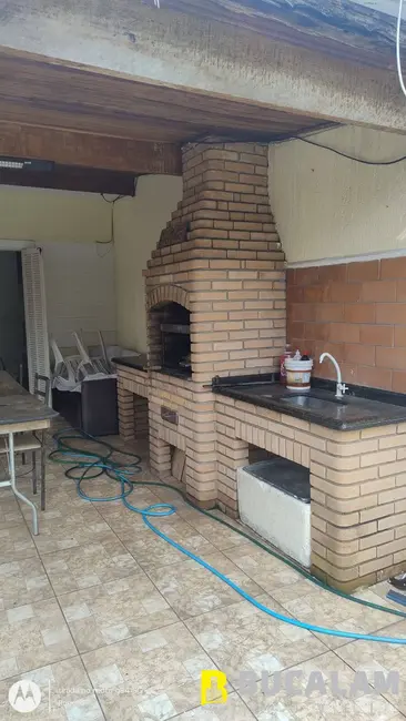 Casa com 3 quartos à venda, 130m2 em Parque Monte Alegre, Taboao Da Serra - SP - imagem 2 Foto 2 de Casa com 3 quartos à venda, 130m2 em Parque Monte Alegre, Taboao Da Serra - SP