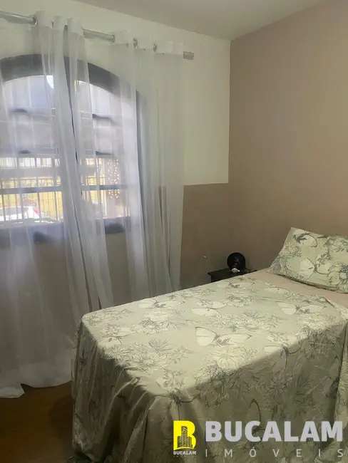 Foto 6 de Casa com 2 quartos à venda, 150m2 em Parque Pinheiros, Taboao Da Serra - SP