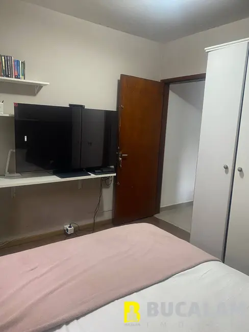 Foto 4 de Casa com 2 quartos à venda, 150m2 em Parque Pinheiros, Taboao Da Serra - SP