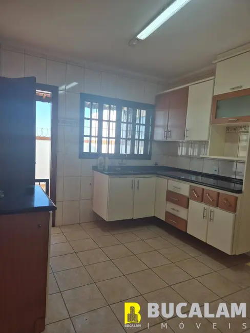 Casa com 2 quartos à venda, 98m2 em Jardim Kuabara, Taboao Da Serra - SP - imagem 3 Foto 3 de Casa com 2 quartos à venda, 98m2 em Jardim Kuabara, Taboao Da Serra - SP