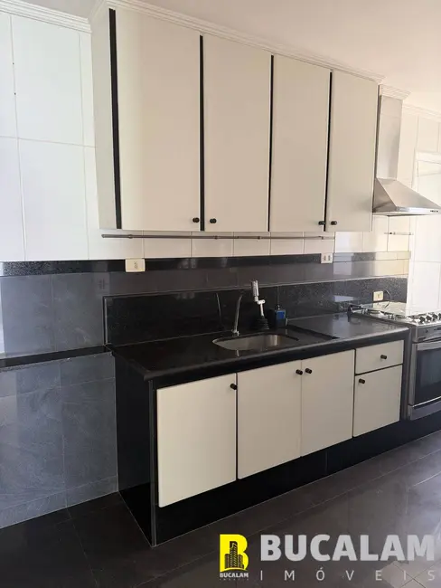 Apartamento com 3 quartos para alugar, 112m2 em Chácara Agrindus, Taboao Da Serra - SP - imagem 5 Foto 5 de Apartamento com 3 quartos para alugar, 112m2 em Chácara Agrindus, Taboao Da Serra - SP