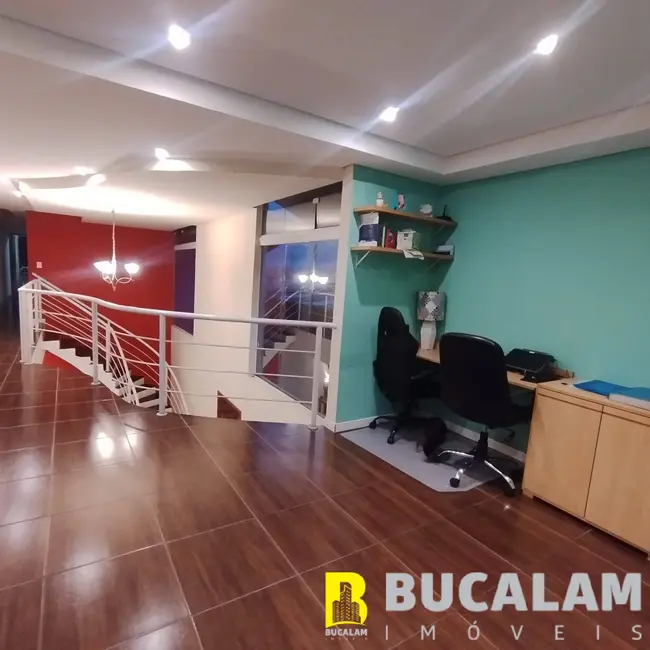 Foto 7 de Casa com 3 quartos à venda, 300m2 em Jardim Sílvio Sampaio, Taboao Da Serra - SP