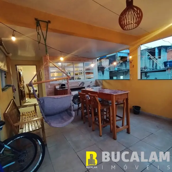 Foto 2 de Casa com 3 quartos à venda, 300m2 em Jardim Sílvio Sampaio, Taboao Da Serra - SP