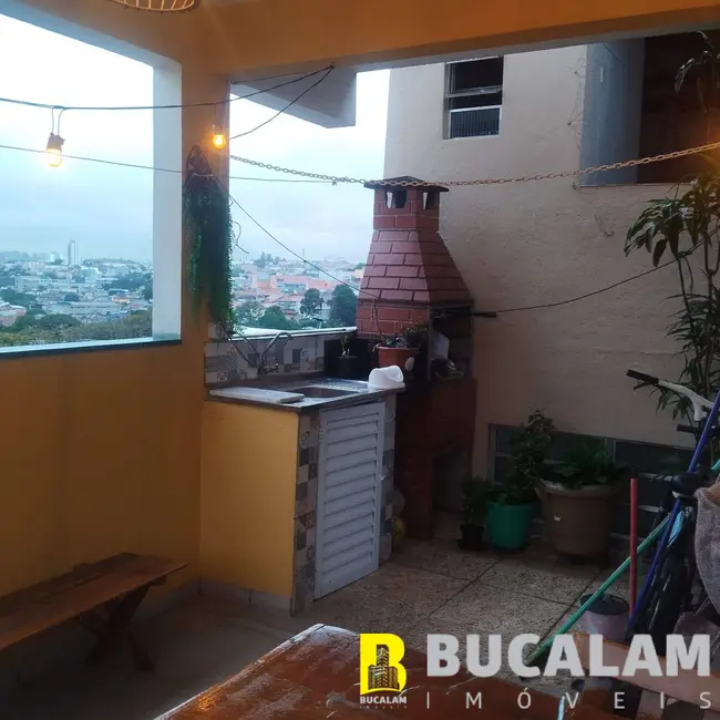 Foto 3 de Casa com 3 quartos à venda, 300m2 em Jardim Sílvio Sampaio, Taboao Da Serra - SP