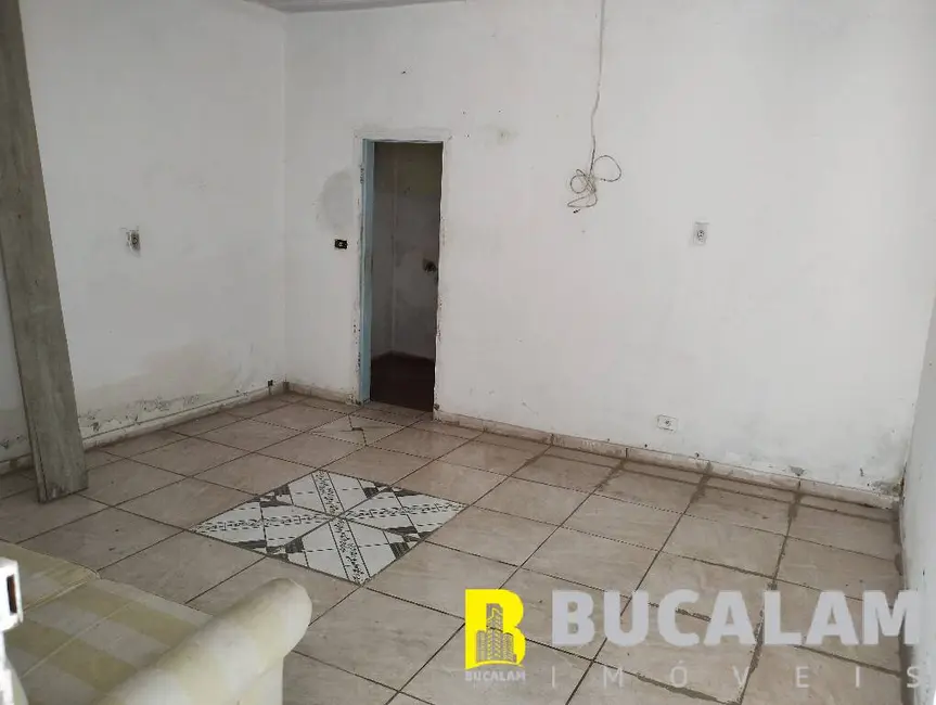 Casa com 2 quartos à venda, 120m2 em Jardim São Mateus, Taboao Da Serra - SP - imagem 5 Foto 5 de Casa com 2 quartos à venda, 120m2 em Jardim São Mateus, Taboao Da Serra - SP