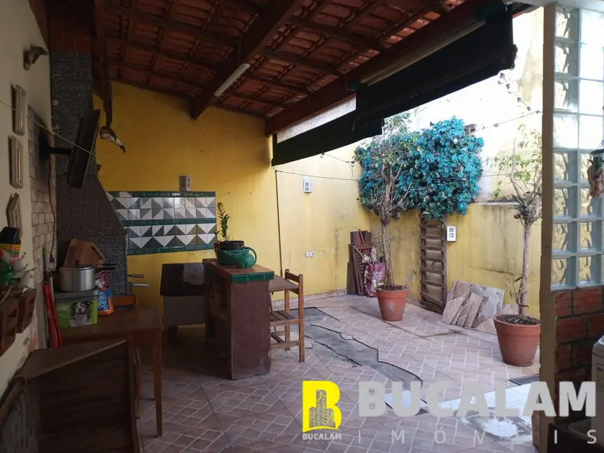 Foto 8 de Casa com 3 quartos à venda, 131m2 em Jardim Santa Terezinha, Taboao Da Serra - SP