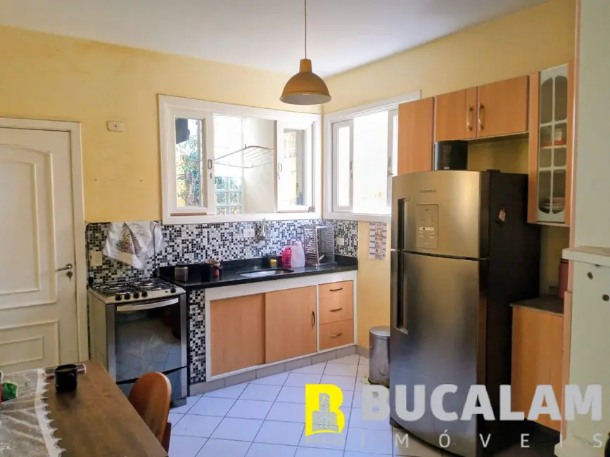 Foto 9 de Casa com 3 quartos à venda, 131m2 em Jardim Santa Terezinha, Taboao Da Serra - SP