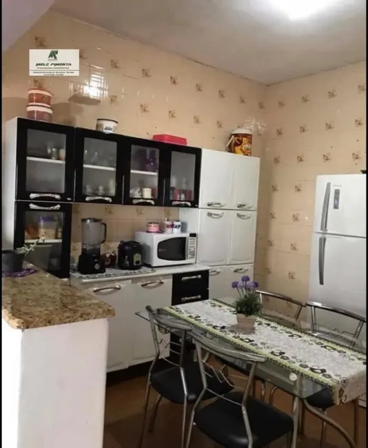 Foto 3 de Casa com 2 quartos à venda, 250m2 em Paisagem Colonial, Sao Roque - SP