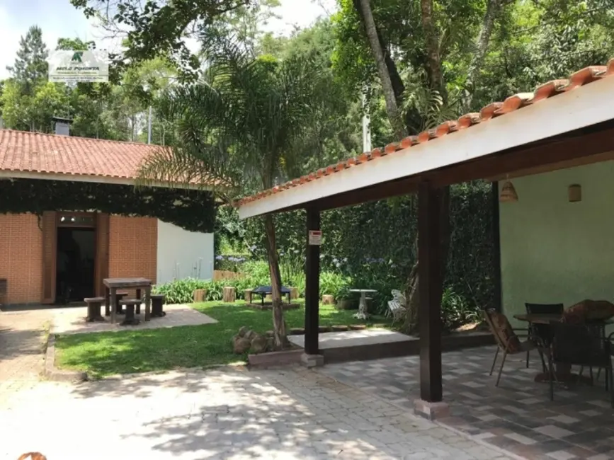 Chácara com 3 quartos à venda e para alugar, 1800m2 em Alpes Paulista (Mailasqui), Sao Roque - SP - imagem 5 Foto 5 de Chácara com 3 quartos à venda e para alugar, 1800m2 em Alpes Paulista (Mailasqui), Sao Roque - SP