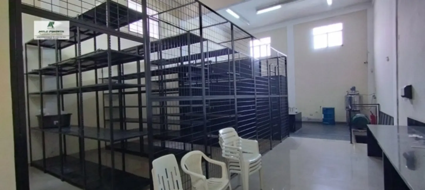 Foto 8 de Armazém / Galpão à venda, 550m2 em Sao Roque - SP