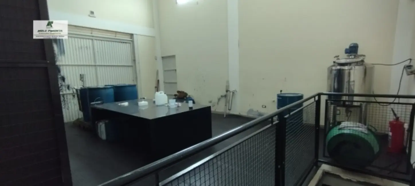 Foto 9 de Armazém / Galpão à venda, 550m2 em Sao Roque - SP