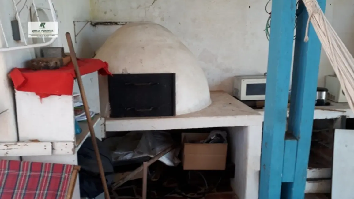 Chácara com 3 quartos à venda, 1700m2 em Sao Roque - SP - imagem 8 Foto 8 de Chácara com 3 quartos à venda, 1700m2 em Sao Roque - SP