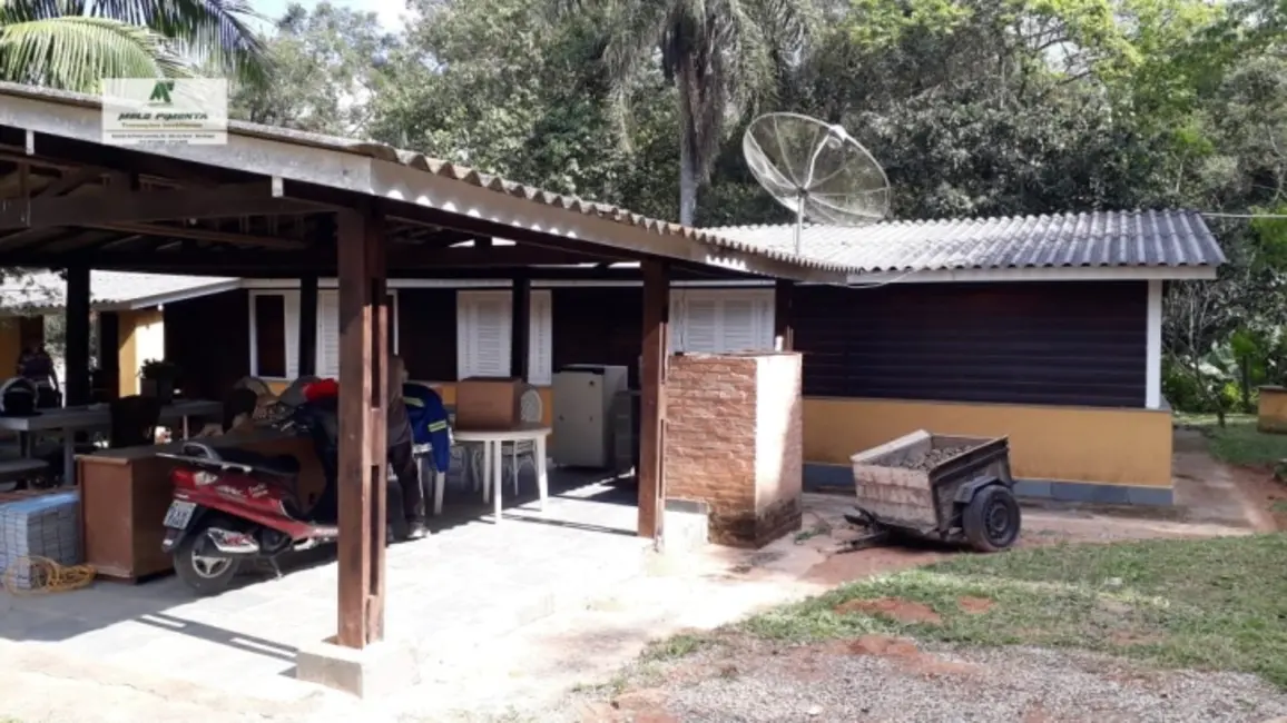 Foto 6 de Chácara com 3 quartos à venda, 5500m2 em Sao Roque - SP