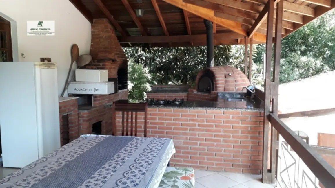 Foto 3 de Chácara com 6 quartos à venda, 17000m2 em Sao Roque - SP