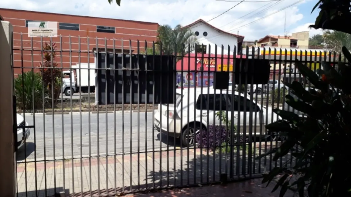 Foto 2 de Casa com 3 quartos à venda e para alugar, 350m2 em Centro, Sao Roque - SP