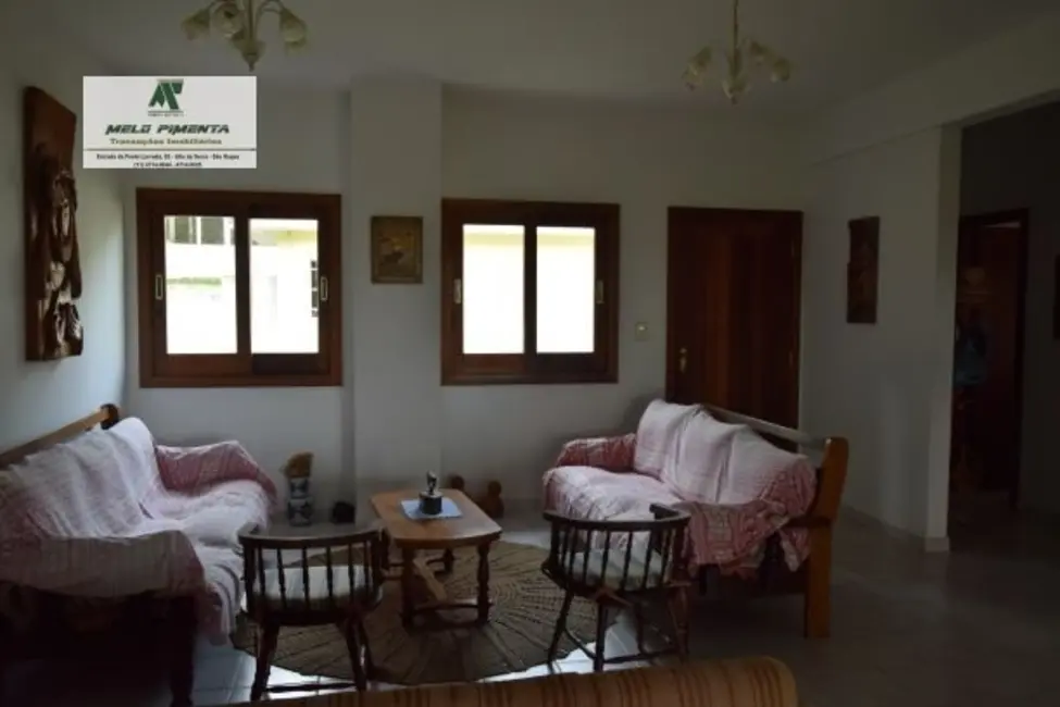 Chácara com 5 quartos à venda, 21000m2 em Sao Roque - SP - imagem 6 Foto 6 de Chácara com 5 quartos à venda, 21000m2 em Sao Roque - SP