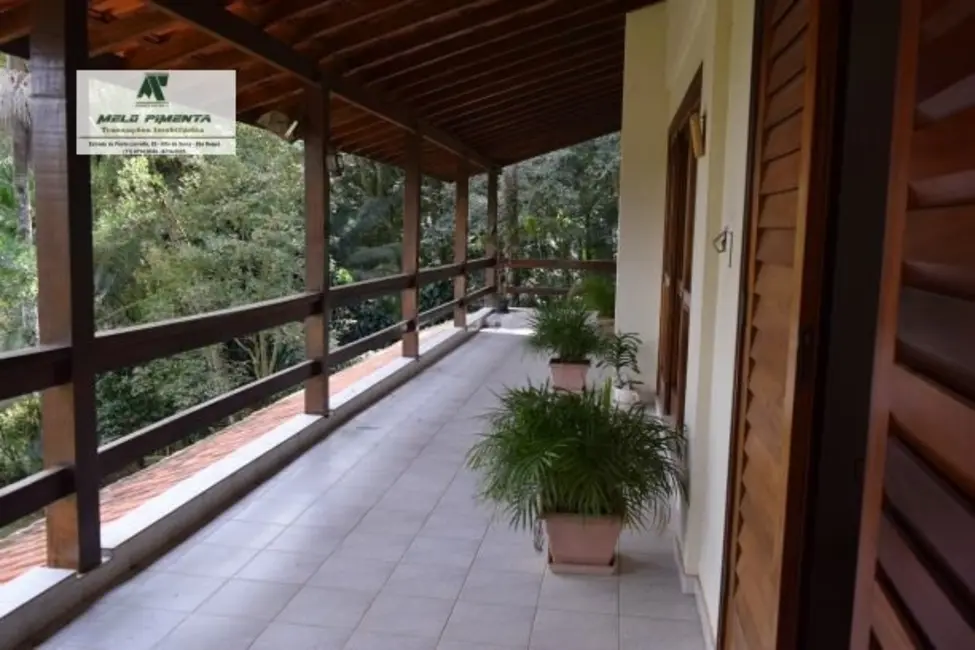 Chácara com 5 quartos à venda, 21000m2 em Sao Roque - SP - imagem 5 Foto 5 de Chácara com 5 quartos à venda, 21000m2 em Sao Roque - SP