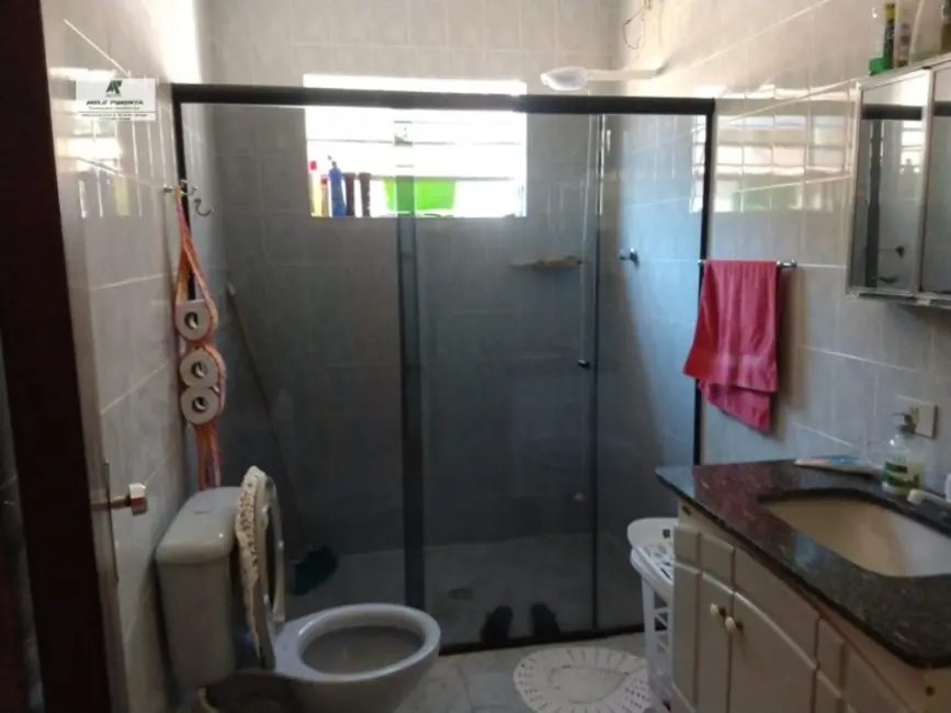 Foto 8 de Casa com 2 quartos à venda, 250m2 em Sao Roque - SP