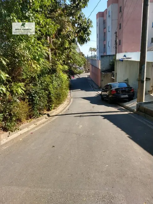 Foto 2 de Casa com 2 quartos à venda, 250m2 em Sao Roque - SP
