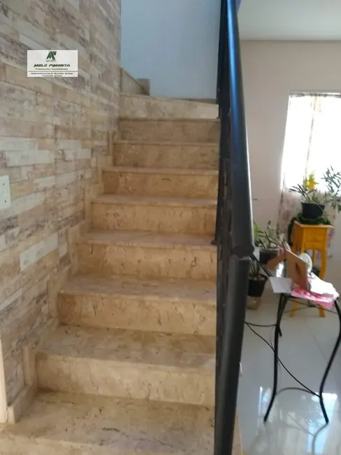 Casa com 4 quartos à venda, 250m2 em Aracariguama - SP - imagem 4 Foto 4 de Casa com 4 quartos à venda, 250m2 em Aracariguama - SP