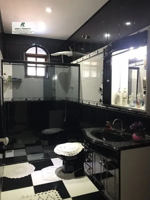 Foto 4 de Casa com 3 quartos à venda, 330m2 em Sao Roque - SP