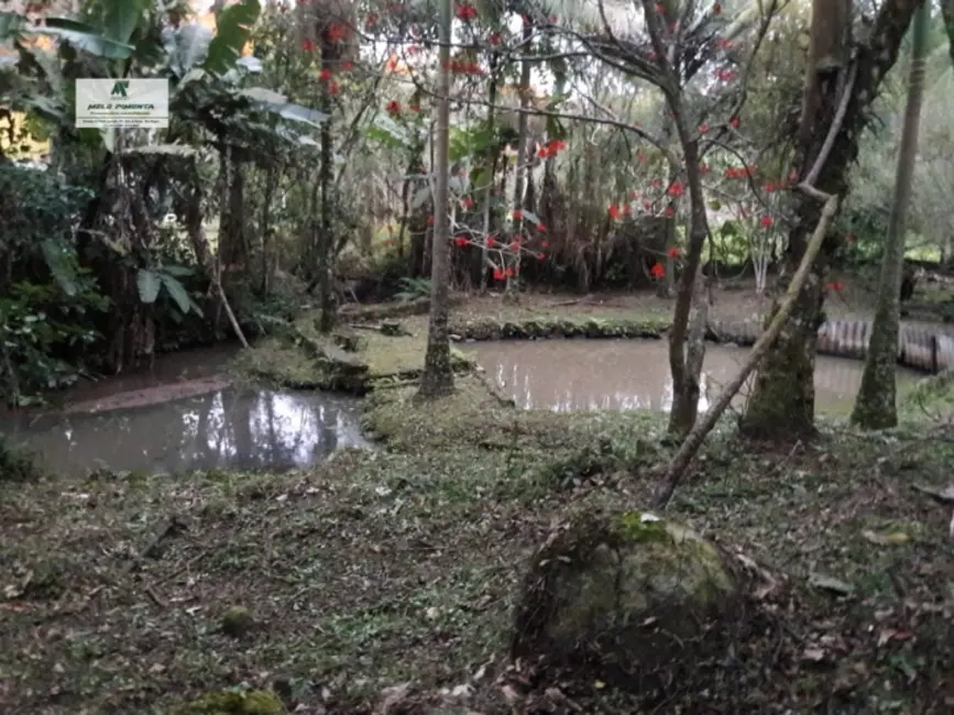 Chácara com 4 quartos à venda, 1100m2 em Sao Roque - SP - imagem 5 Foto 5 de Chácara com 4 quartos à venda, 1100m2 em Sao Roque - SP