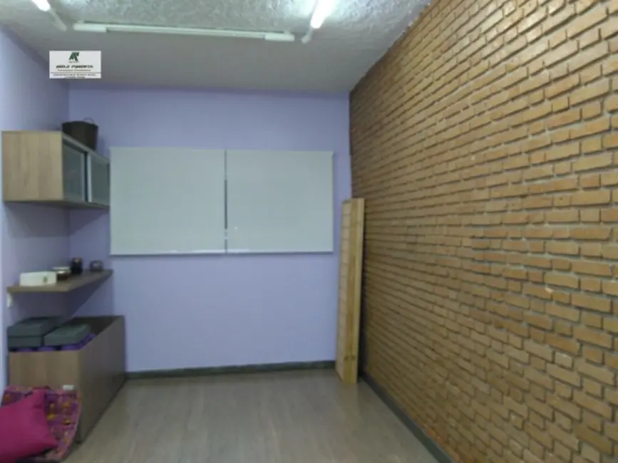 Sobrado com 4 quartos à venda, 300m2 em Santana, São Paulo - SP - imagem 8 Foto 8 de Sobrado com 4 quartos à venda, 300m2 em Santana, São Paulo - SP