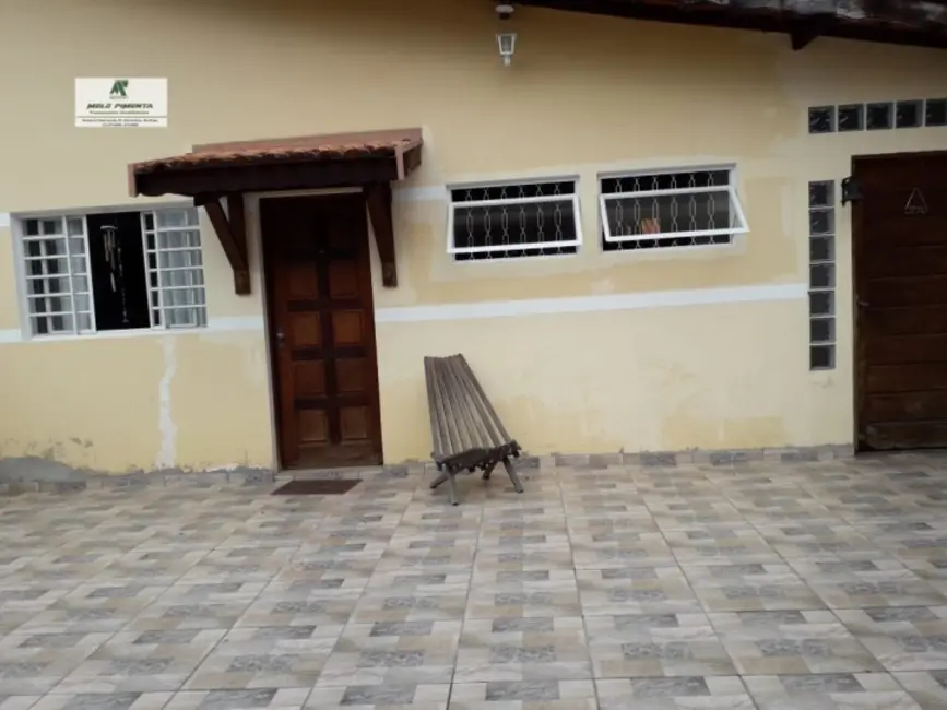 Foto 1 de Casa com 3 quartos à venda, 194m2 em Jardim Santa Maria, Sao Roque - SP