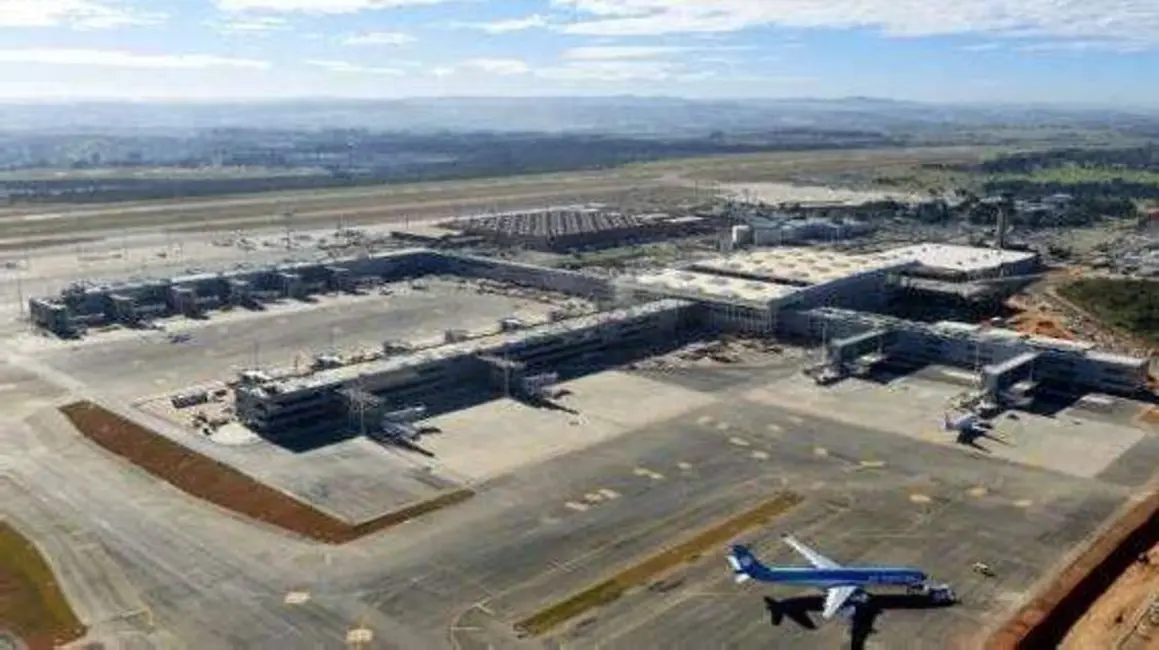 Foto 3 de Terreno / Lote à venda e para alugar, 277000m2 em Fazenda Tamburi, Campinas - SP