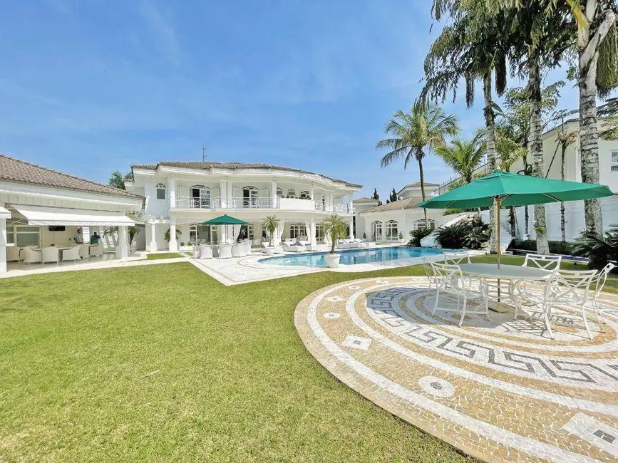 Casa de Condomínio com 6 quartos à venda, 1000m2 em Jardim Acapulco, Guaruja - SP - imagem 5 Foto 5 de Casa de Condomínio com 6 quartos à venda, 1000m2 em Jardim Acapulco, Guaruja - SP