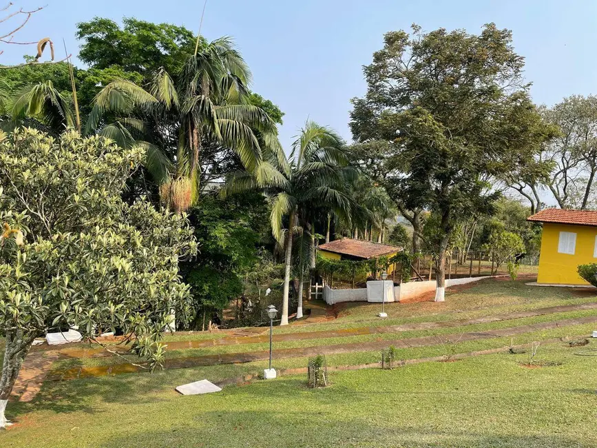 Foto 4 de Chácara com 5 quartos à venda, 15000m2 em Sorocamirim (Canguera), Sao Roque - SP