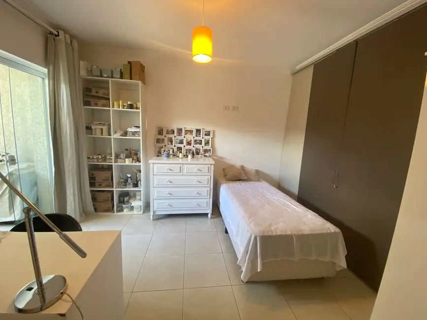 Foto 9 de Casa com 3 quartos à venda, 250m2 em Jardim Franca, São Paulo - SP