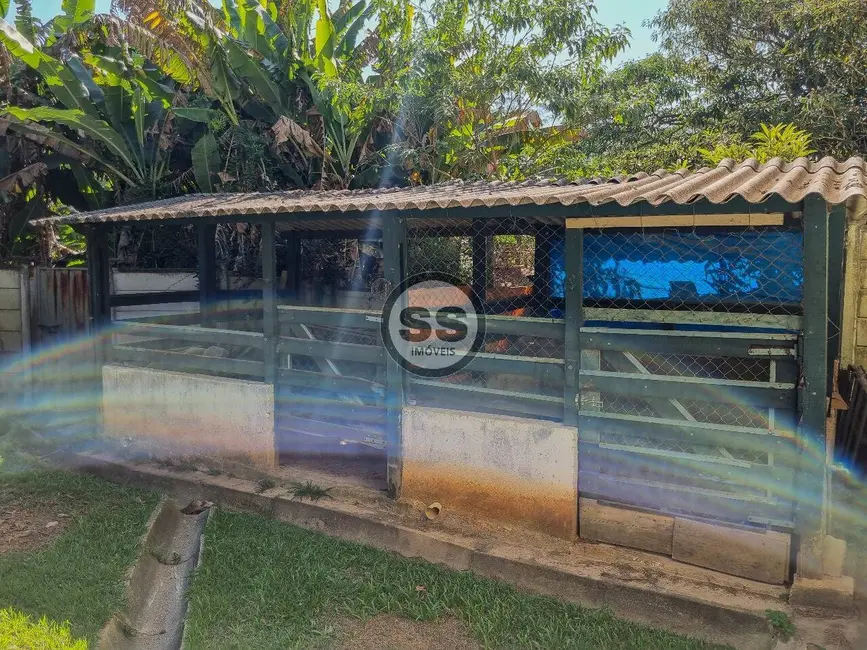 Casa com 3 quartos à venda, 5000m2 em Mairinque - SP - imagem 3 Foto 3 de Casa com 3 quartos à venda, 5000m2 em Mairinque - SP