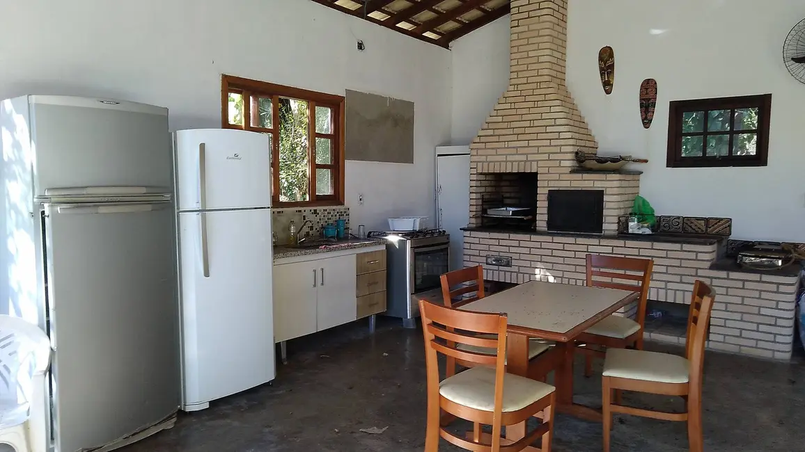 Chácara com 2 quartos à venda, 37000m2 em Sao Roque - SP - imagem 3 Foto 3 de Chácara com 2 quartos à venda, 37000m2 em Sao Roque - SP