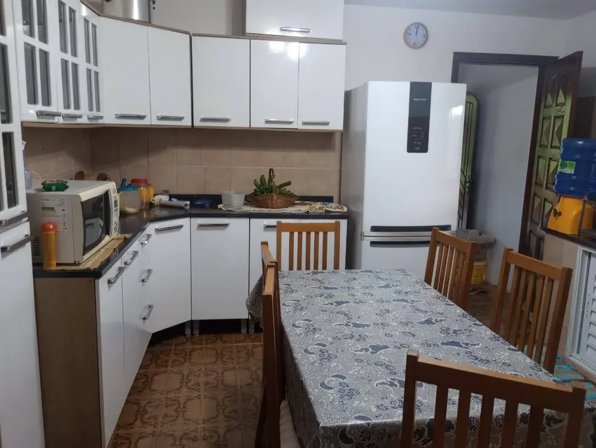 Foto 3 de Chácara com 3 quartos à venda, 4500m2 em Juquitiba - SP