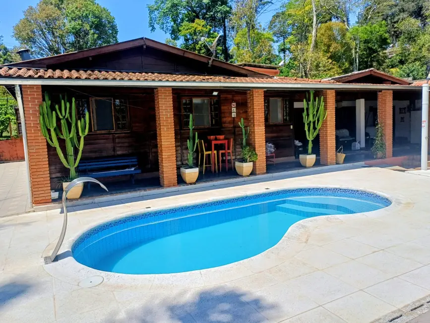 Chácara com 4 quartos à venda, 3600m2 em Alto Da Serra (Mailasqui), Sao Roque - SP - imagem 2 Foto 2 de Chácara com 4 quartos à venda, 3600m2 em Alto Da Serra (Mailasqui), Sao Roque - SP