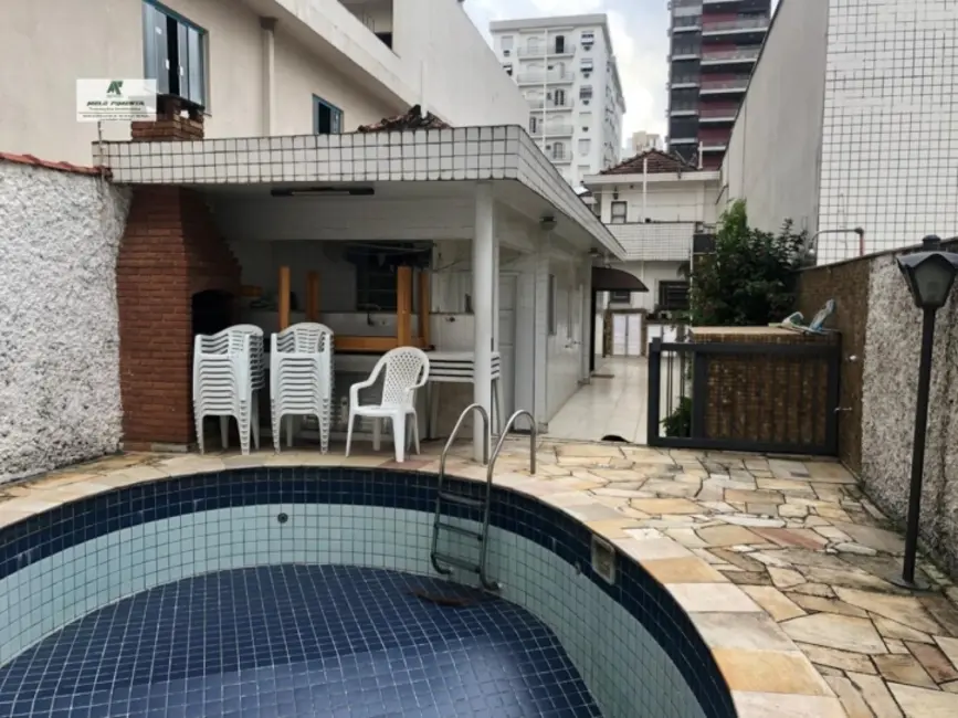 Foto 2 de Casa com 3 quartos à venda e para alugar, 333m2 em Gonzaga, Santos - SP